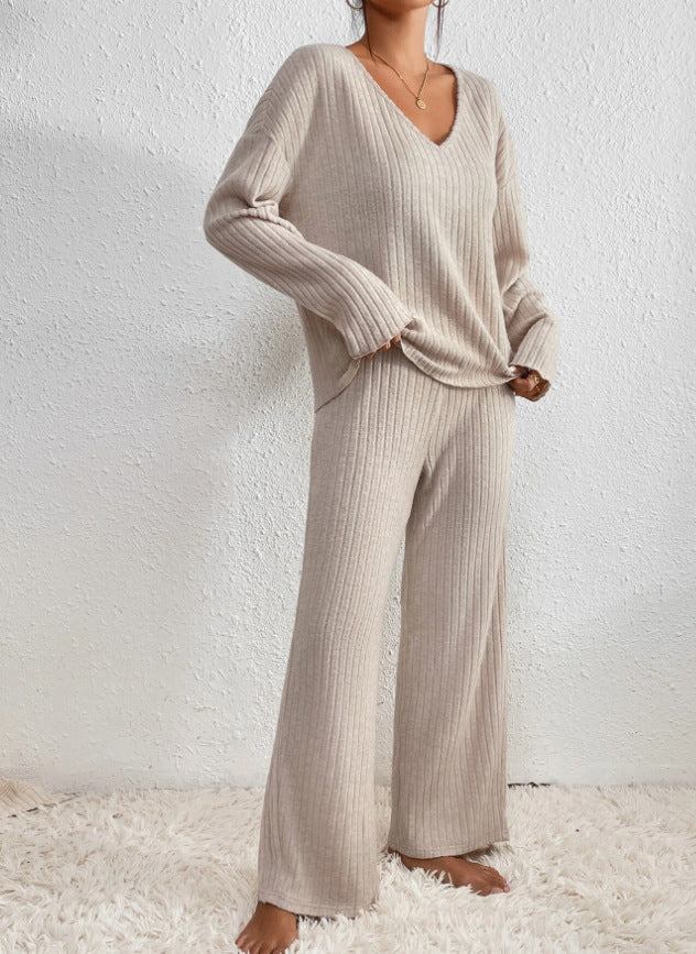 Éloïse | 2-Piece Ribbed V-Neck Sweater and Wide-Leg Pants Set