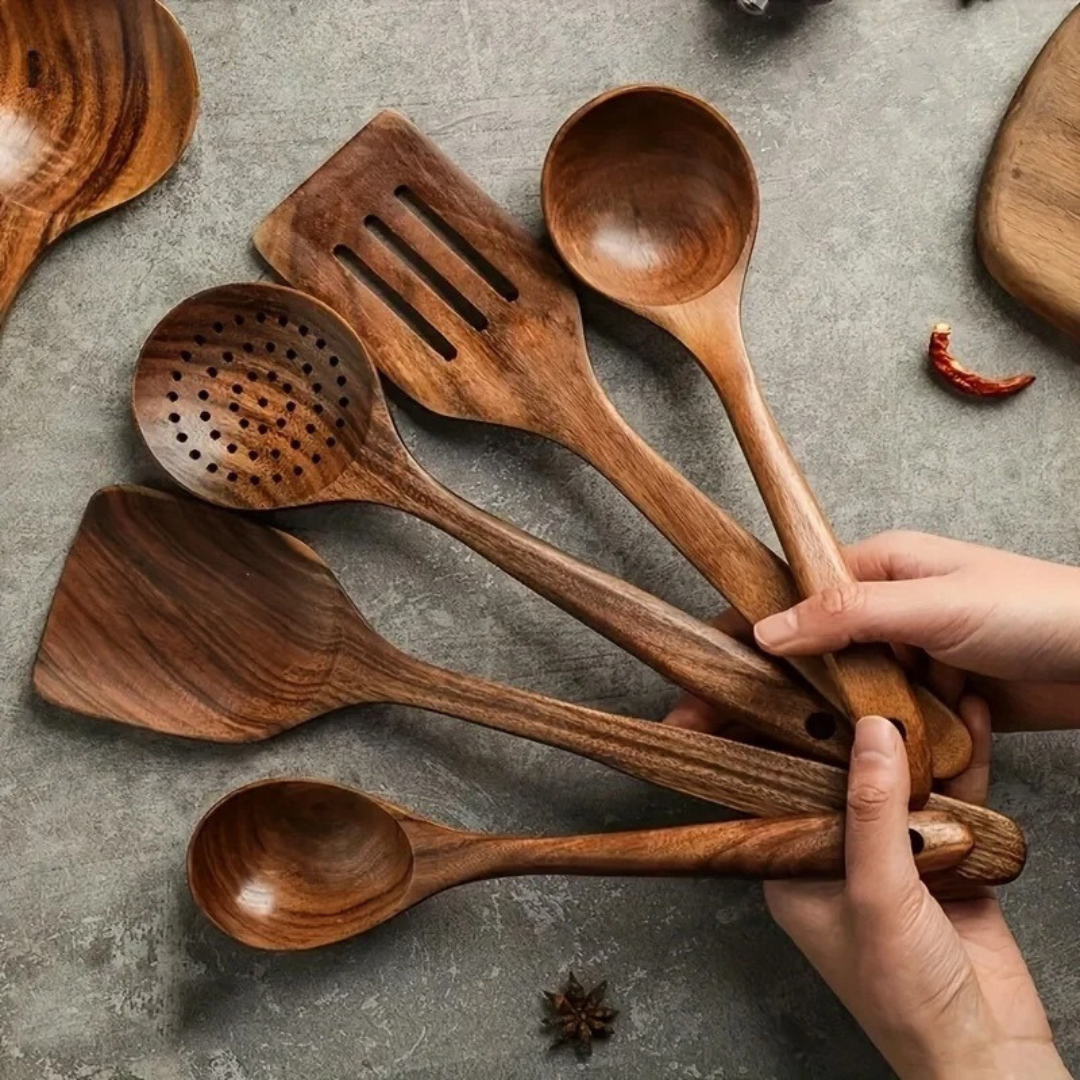 Kitchen Utensils Set in Walnut (5 pieces)