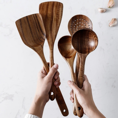 Kitchen Utensils Set in Walnut (5 pieces)