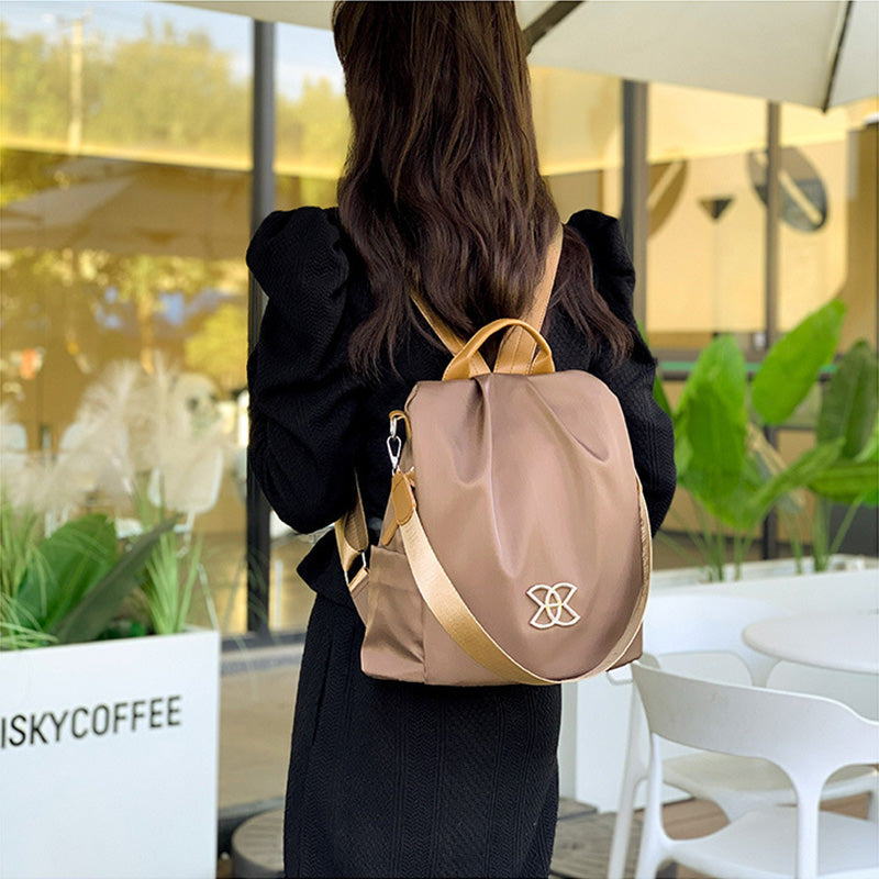 Anti-Theft Shoulder Bag with Discreet Back Closure - Lyvazza™